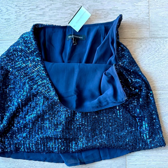 Banana Republic Dresses & Skirts - Banana Republic blue sequin mini skirt